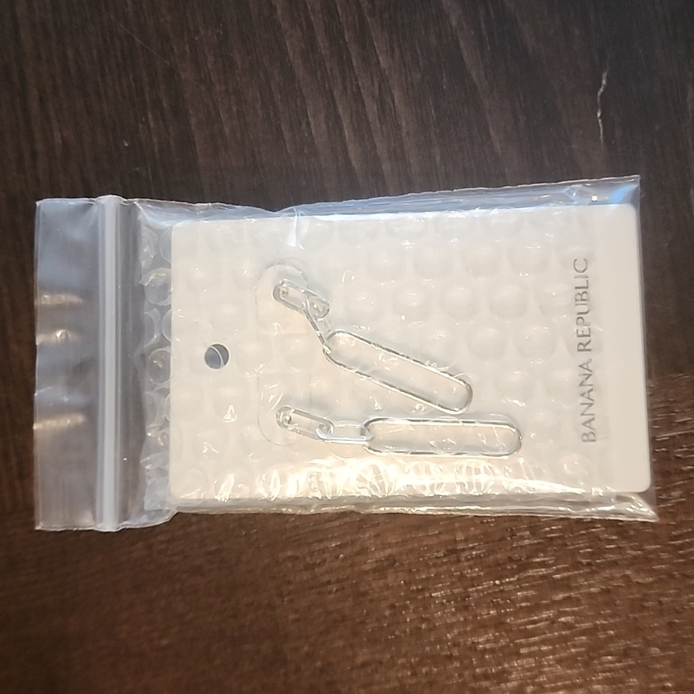 New Banana Republic silver earrings